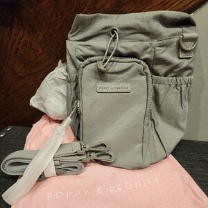 POPPY AND PEONIES Stay Cool Sling Bag
